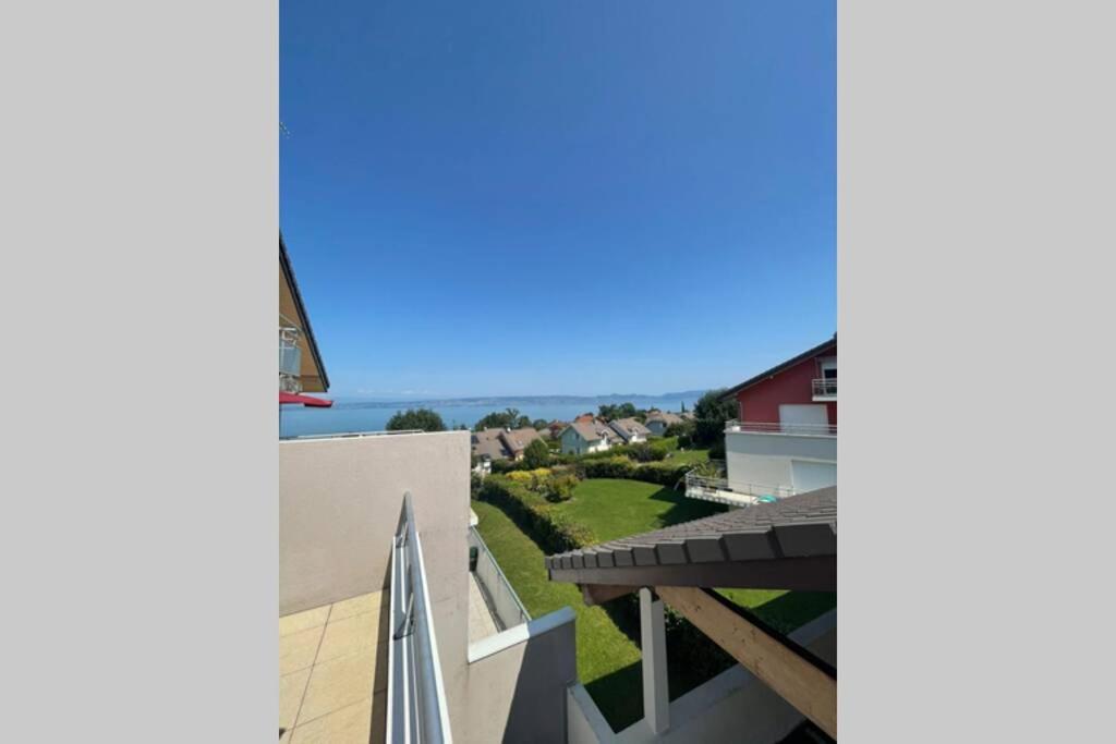 אוויאן-לה-באן Superbe Appartement Au Calme Avec Vue Sur Le Lac. מראה חיצוני תמונה
