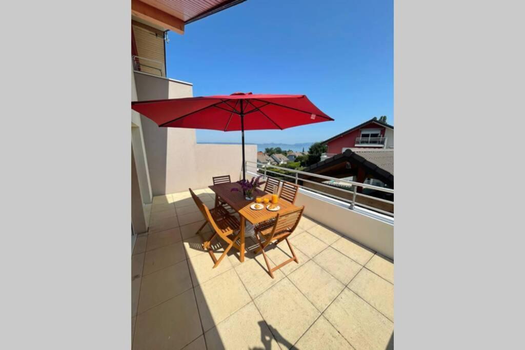 אוויאן-לה-באן Superbe Appartement Au Calme Avec Vue Sur Le Lac. מראה חיצוני תמונה