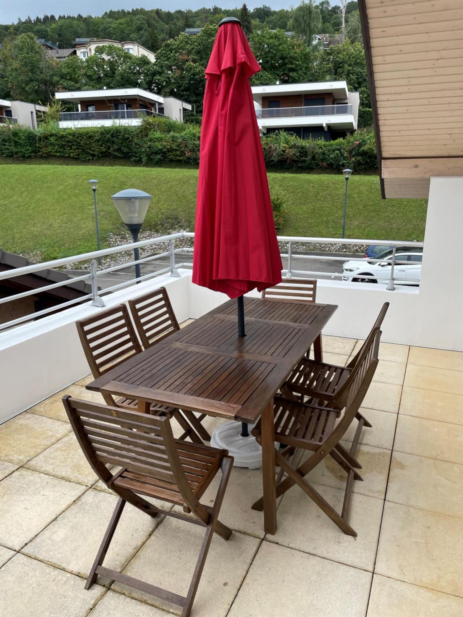 אוויאן-לה-באן Superbe Appartement Au Calme Avec Vue Sur Le Lac. מראה חיצוני תמונה